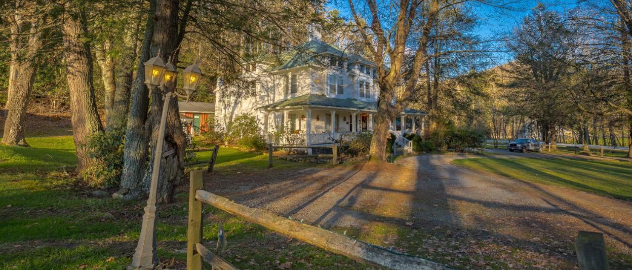 Taylor House Inn Banner Elk Exterior foto